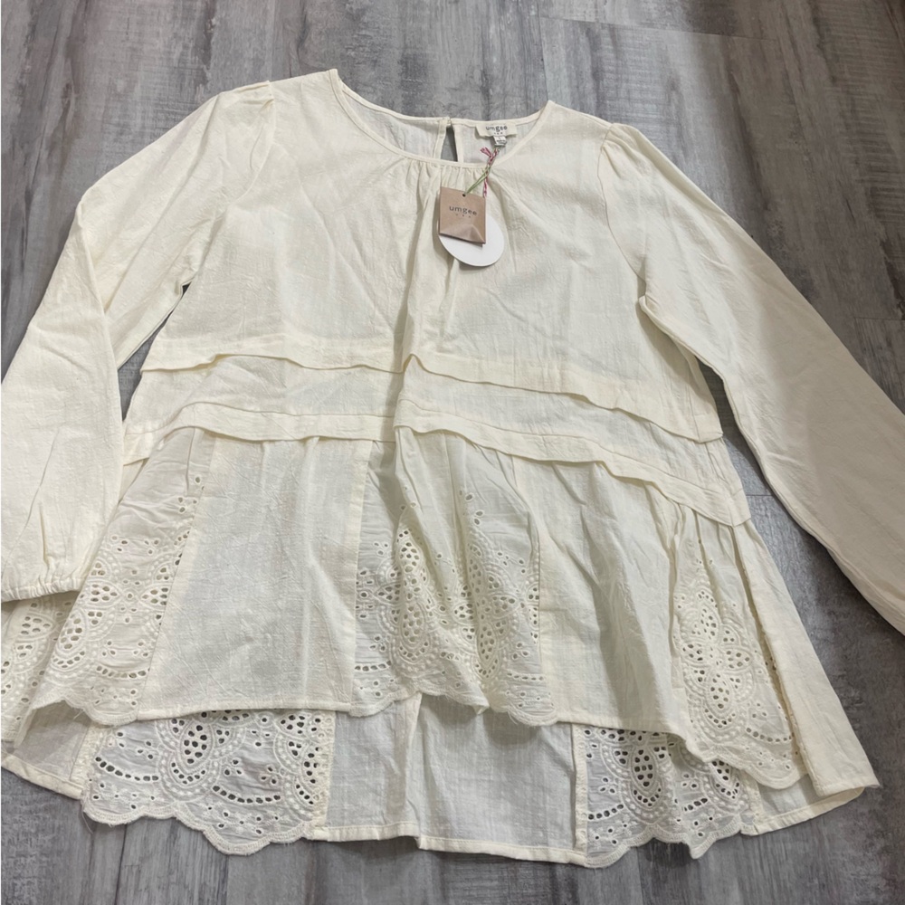 Umgee Cream Eyelet Longsleeve Top Large